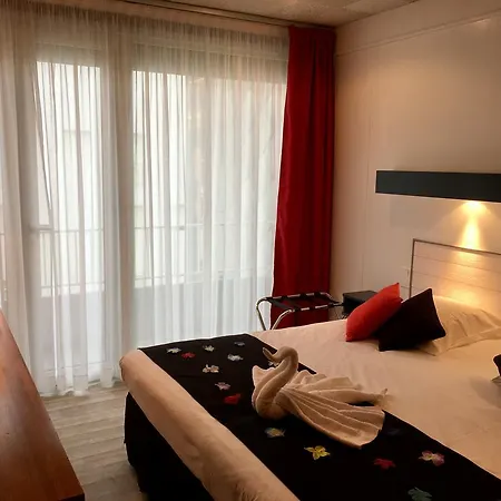 Roc Hotel