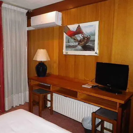 Hotel Roc 3*